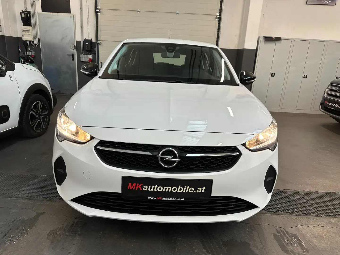 Opel Corsa 1,2 Edition Weiß - 2