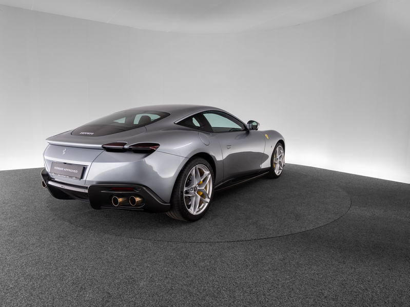 Ferrari Roma FERRARI SINGEN — photo 5