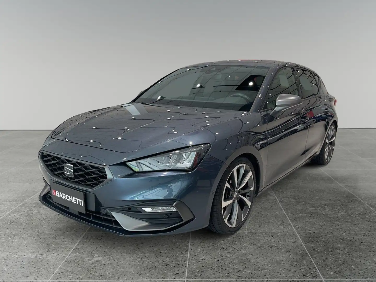 SEAT Leon 4ª SERIE 1.5 ETSI 150 CV DSG FR Grijs - 1