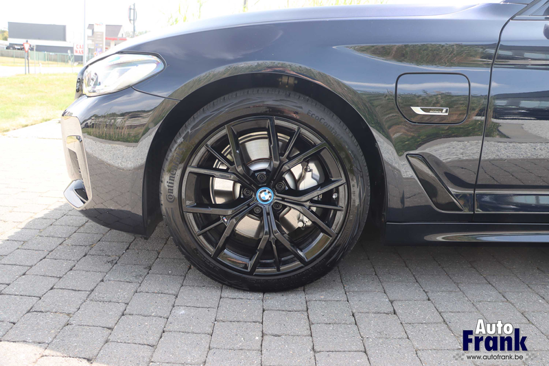 BMW 530 E / TOURING / M-SPORT / DRIV PRO / 360CAM / HUD / ADAP LED / HIFI — photo 4