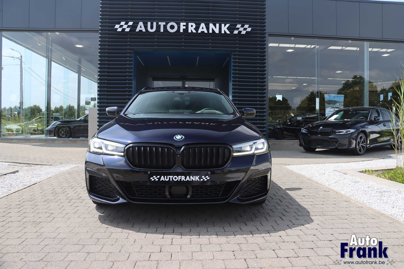BMW 530 E / TOURING / M-SPORT / DRIV PRO / 360CAM / HUD / ADAP LED / HIFI — photo 2