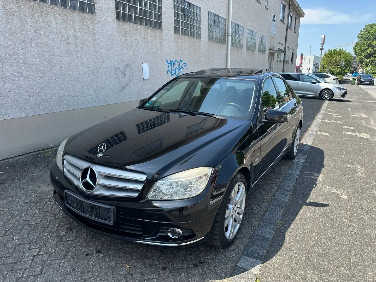 Mercedes-Benz C 350 C -Klasse Lim. C 350 CDI BlueEfficiency Black - 1
