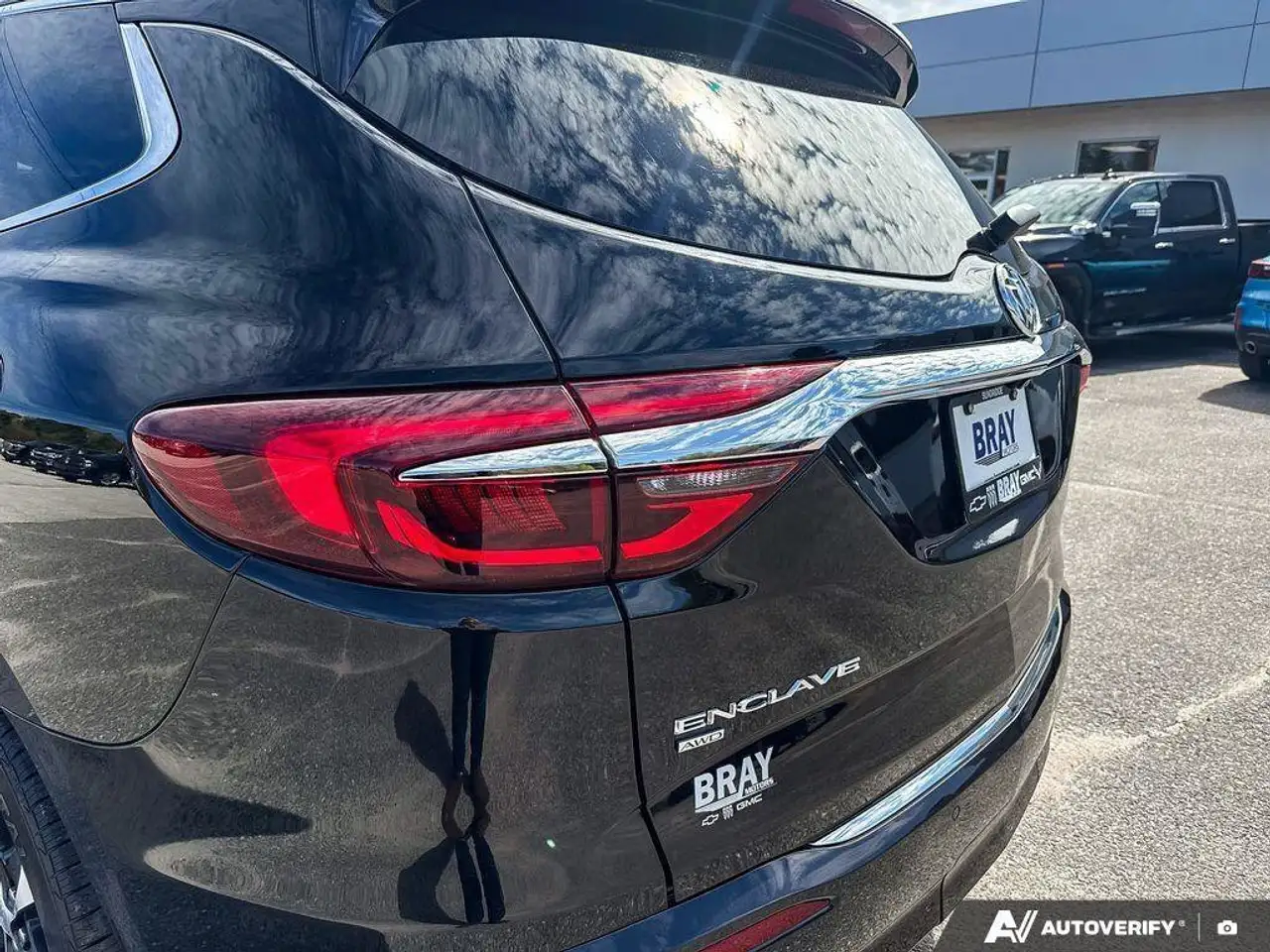 Buick Enclave fotografie Buick Enclave
