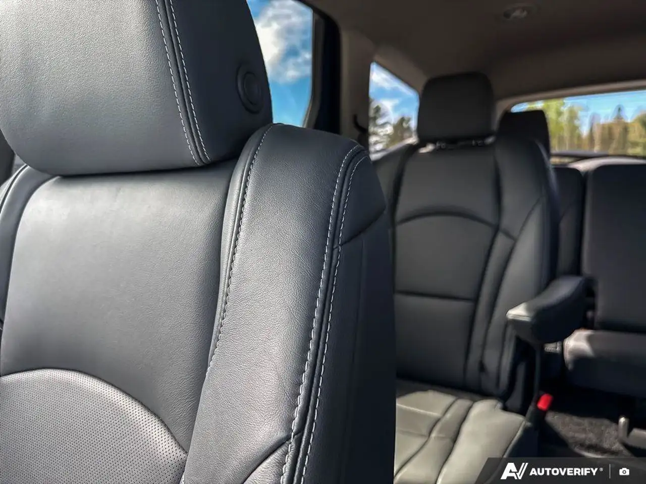 Buick Enclave fotografie Buick Enclave