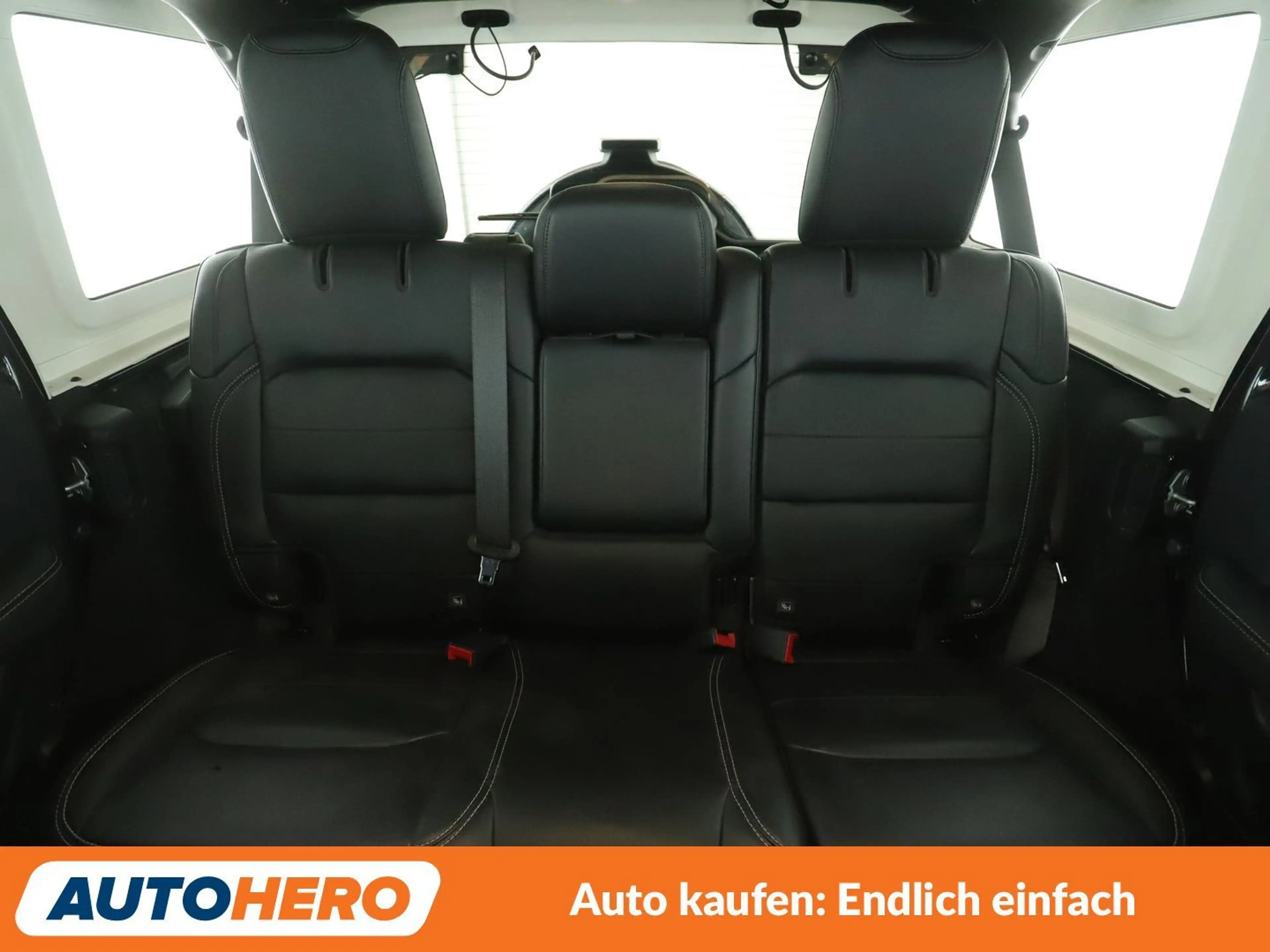 Jeep Wrangler 2.0 TGDi Sahara — photo 15