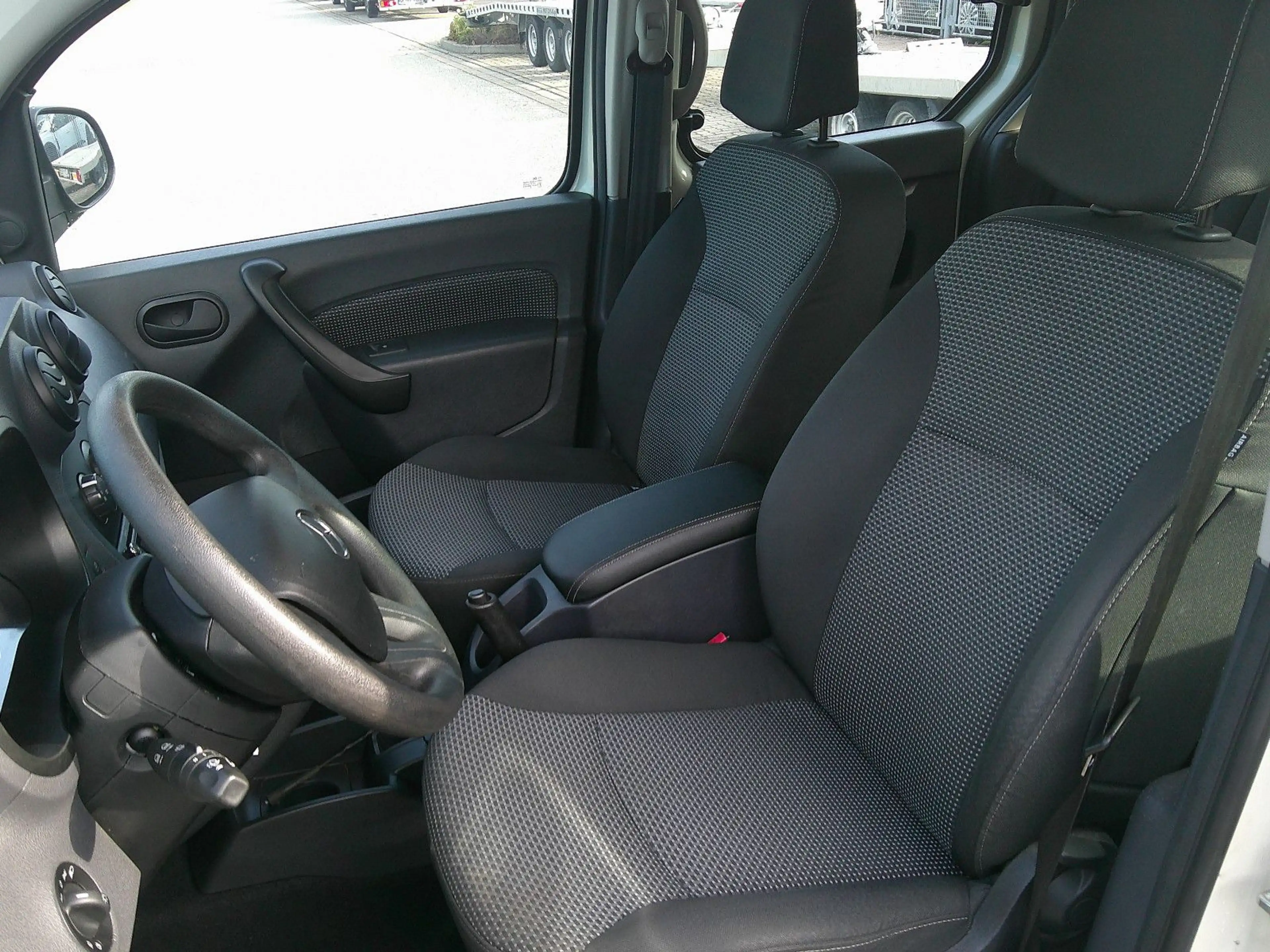 Mercedes-Benz Citan Kombi 108 CDI lang — photo 14
