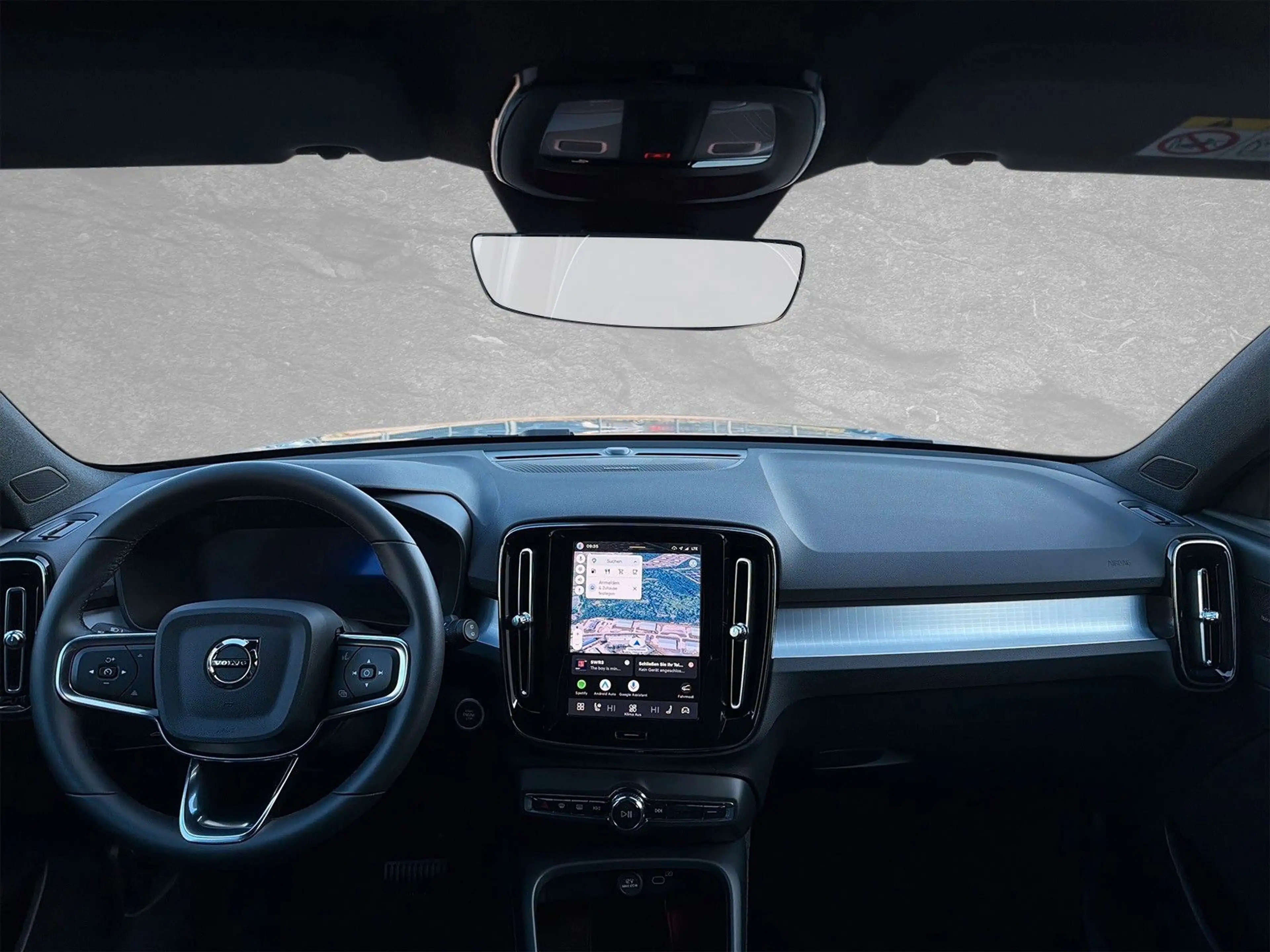 Volvo XC40 B3 MILD-Hybrid Black Edition Plus ACC BLIS — photo 6