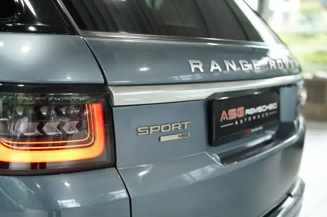 Land Rover Range Rover Sport view 15