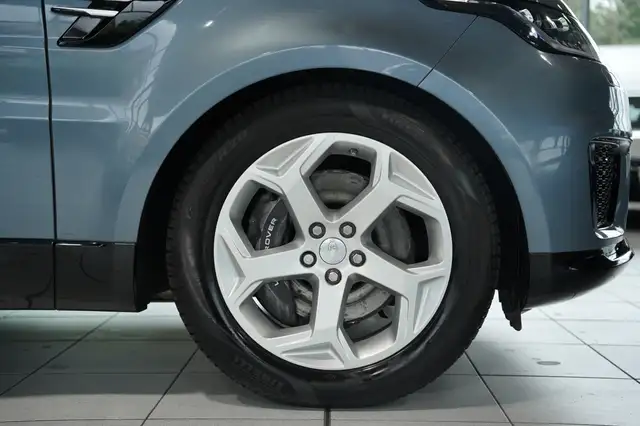 Land Rover Range Rover Sport view 7