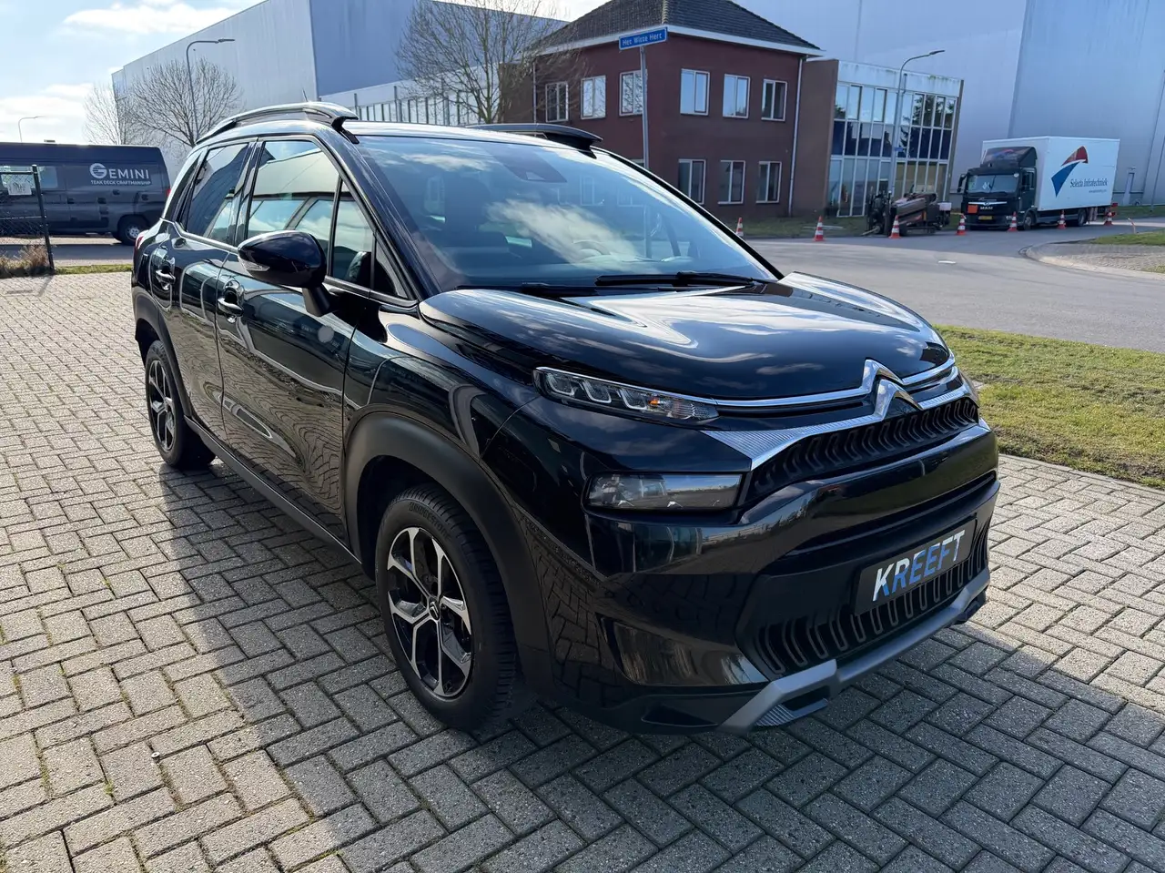 Citroen C3 Aircross 1.2 PureTech Shine Navi | App | Cruise | Metallic 5