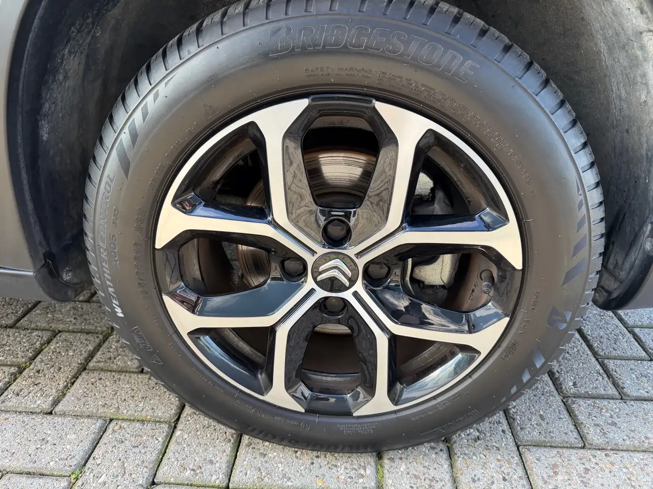 Citroen C3 Aircross 1.2 PureTech Shine Navi | App | Cruise | Metallic 6