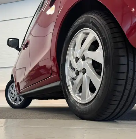Mitsubishi Space Star view 26