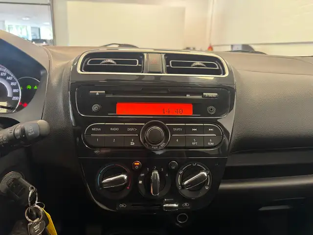 Mitsubishi Space Star view 18