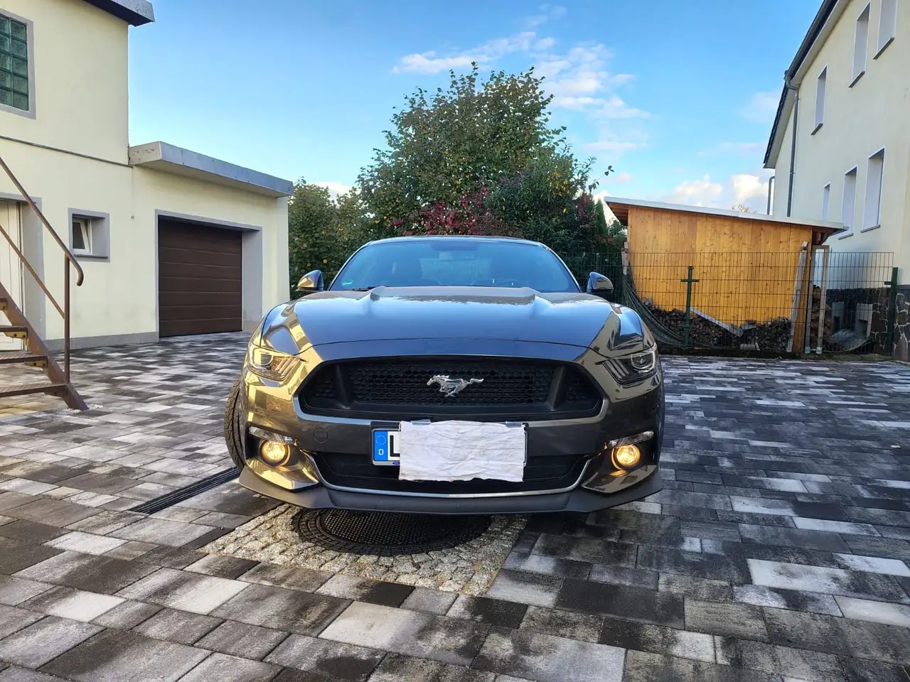 Ford Mustang GT Fastback — photo 1 of 13