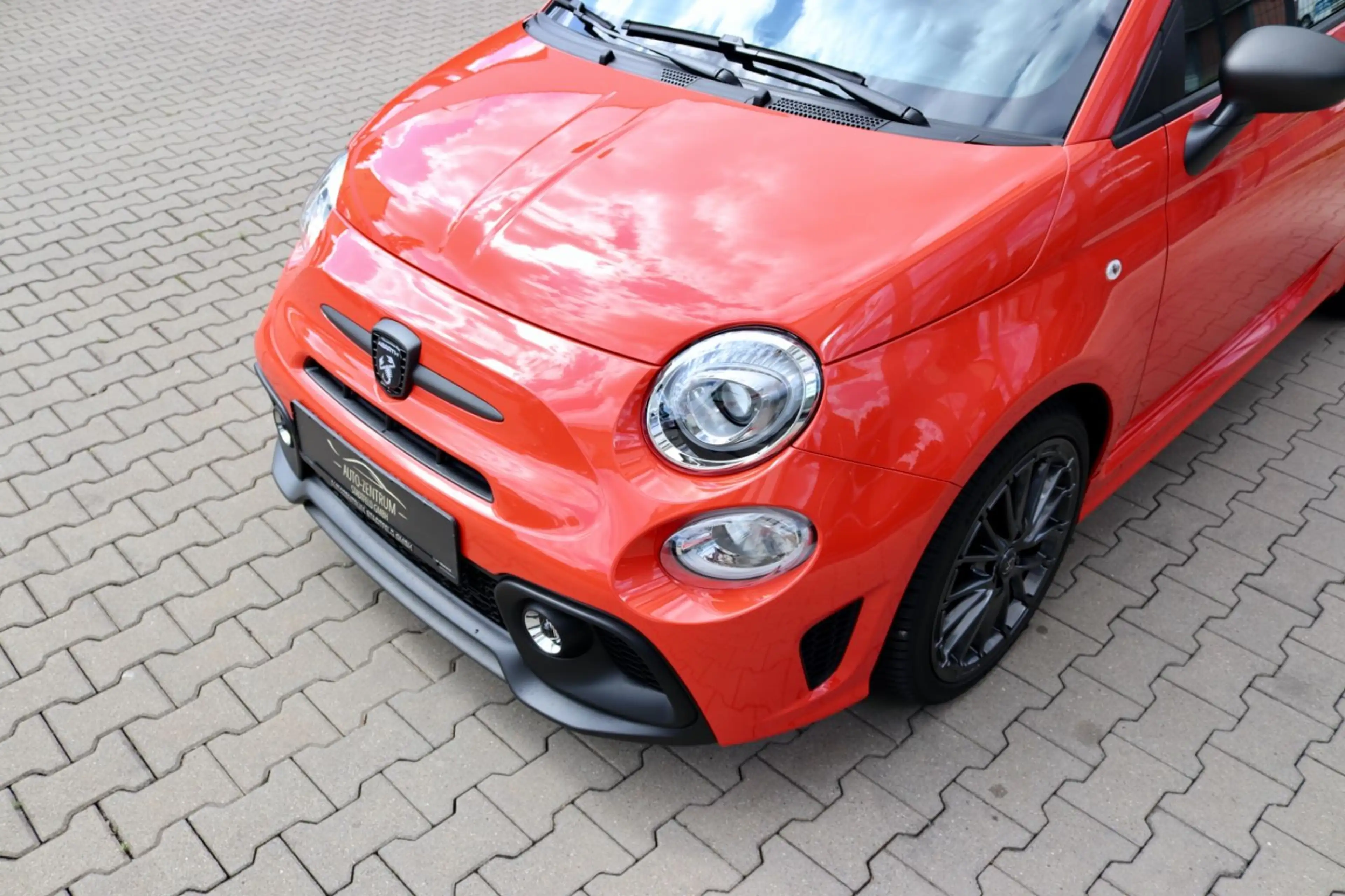 Abarth 500 595 Sport AGA DAB CarPlay Klima Parksensor — photo 12
