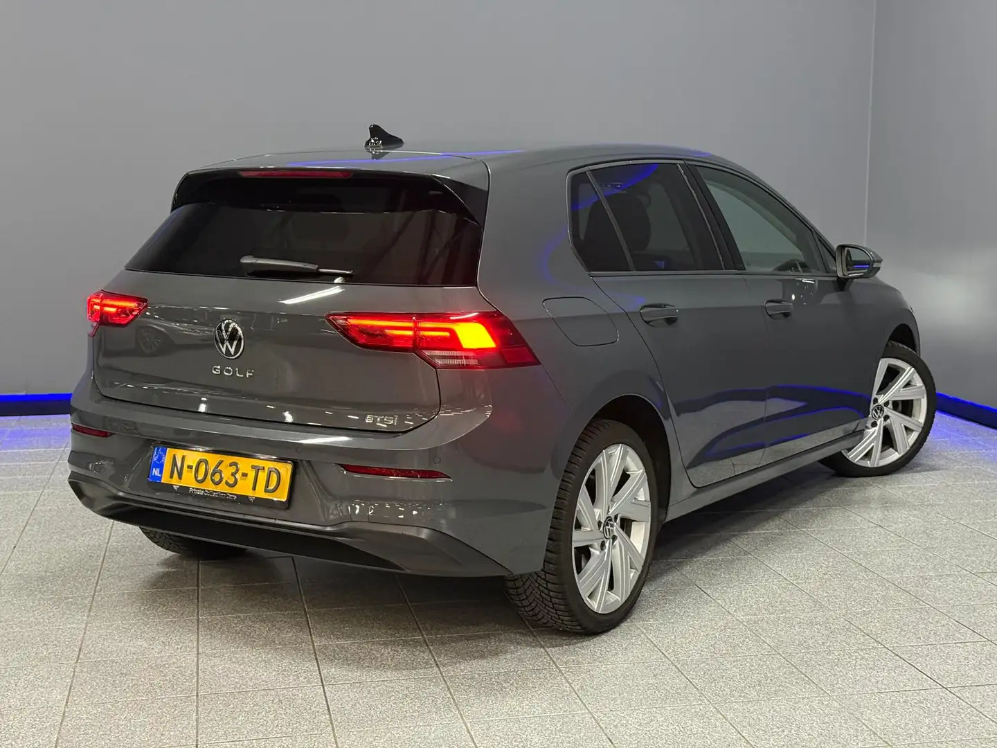 Volkswagen Golf 1.0 eTSI Life Adaptive Cruise|Carplay/Andr Grau - 2