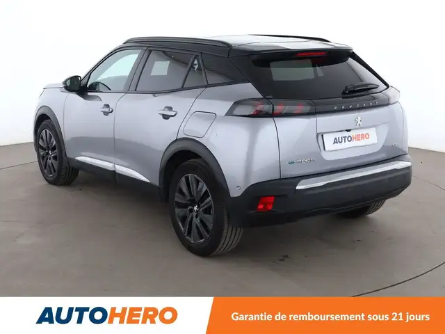 Peugeot 2008 view 4
