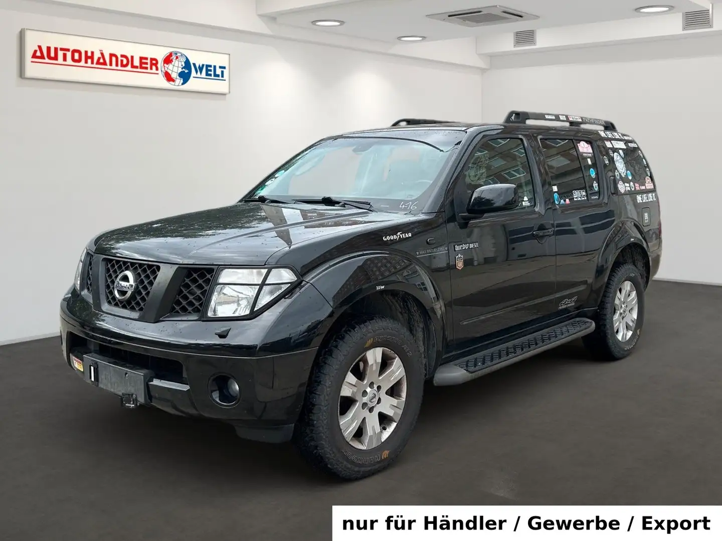 Nissan Pathfinder 2,5 dCi 4x4 7-Sitzer Autom. Leder SHZ Noir - 1
