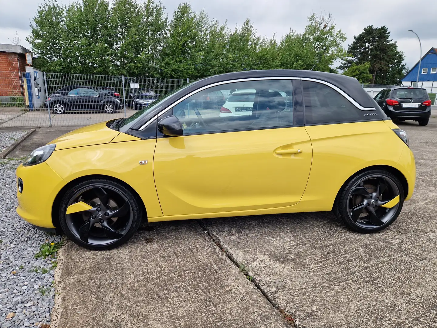 Opel Adam Slam Galben - 2