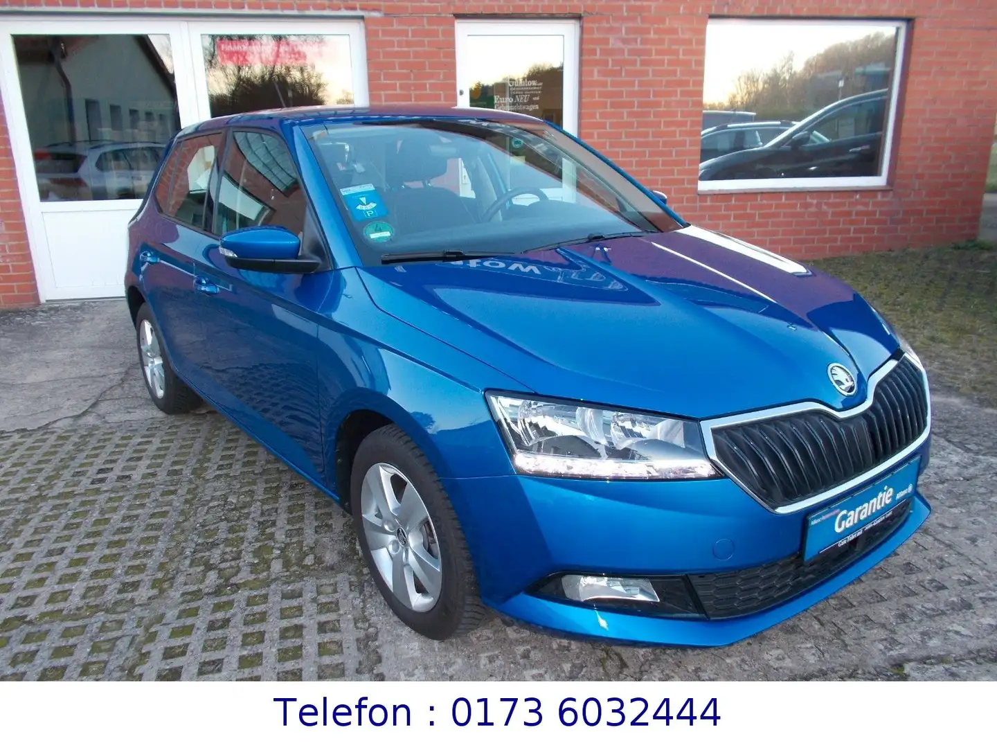 Skoda Fabia 1.0 TSI Style Bleu - 2