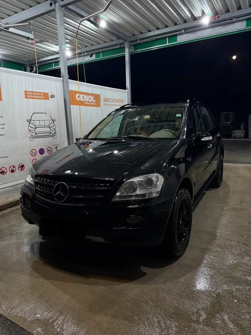 Mercedes-Benz ML 320 CDI 4MATIC Aut. - 1