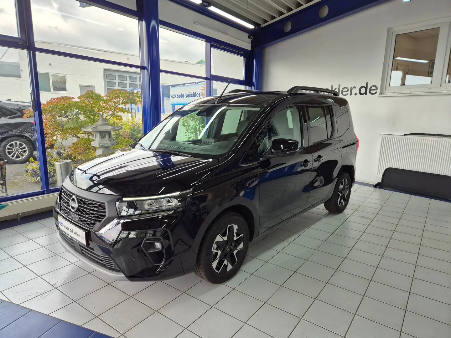 Nissan Townstar DIG-T 130 Kombi Tekna - LED - Kamera Schwarz - 2