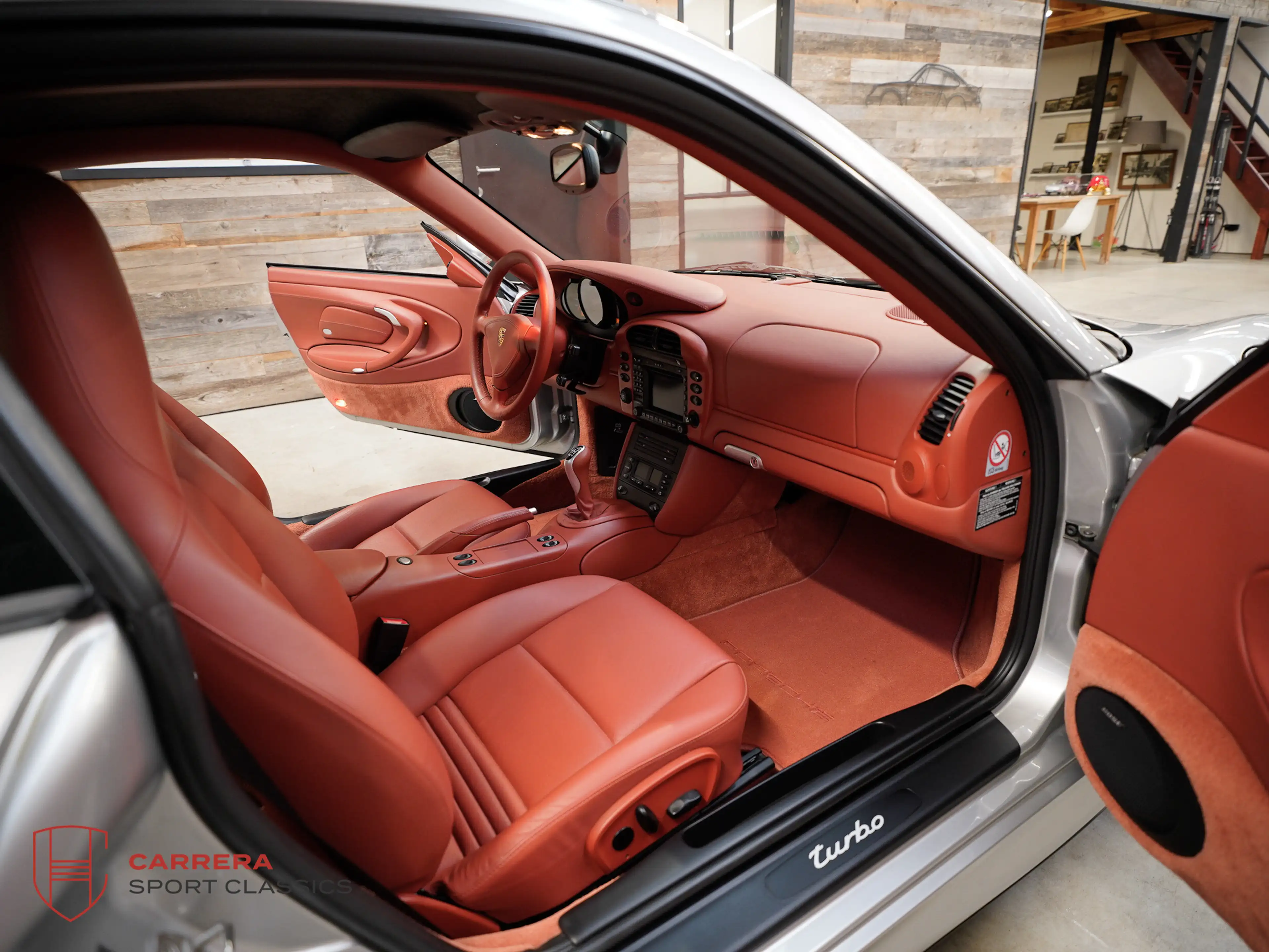 Porsche 996 911 Turbo / Manual / 1st paint / Boxsterred int. — photo 7