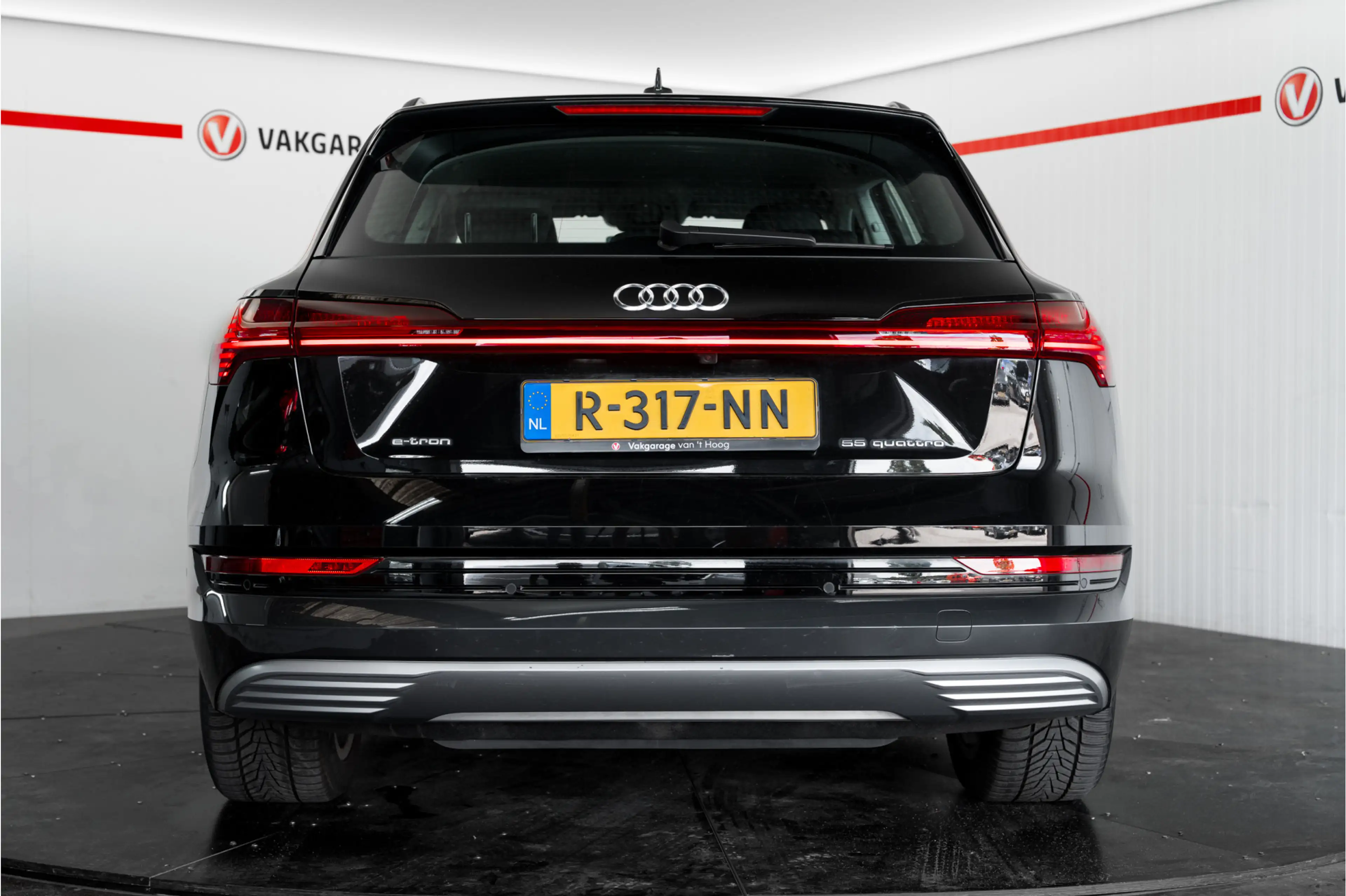 Audi e-tron 55 quattro Advanced edition Plus 95 kWh — photo 10