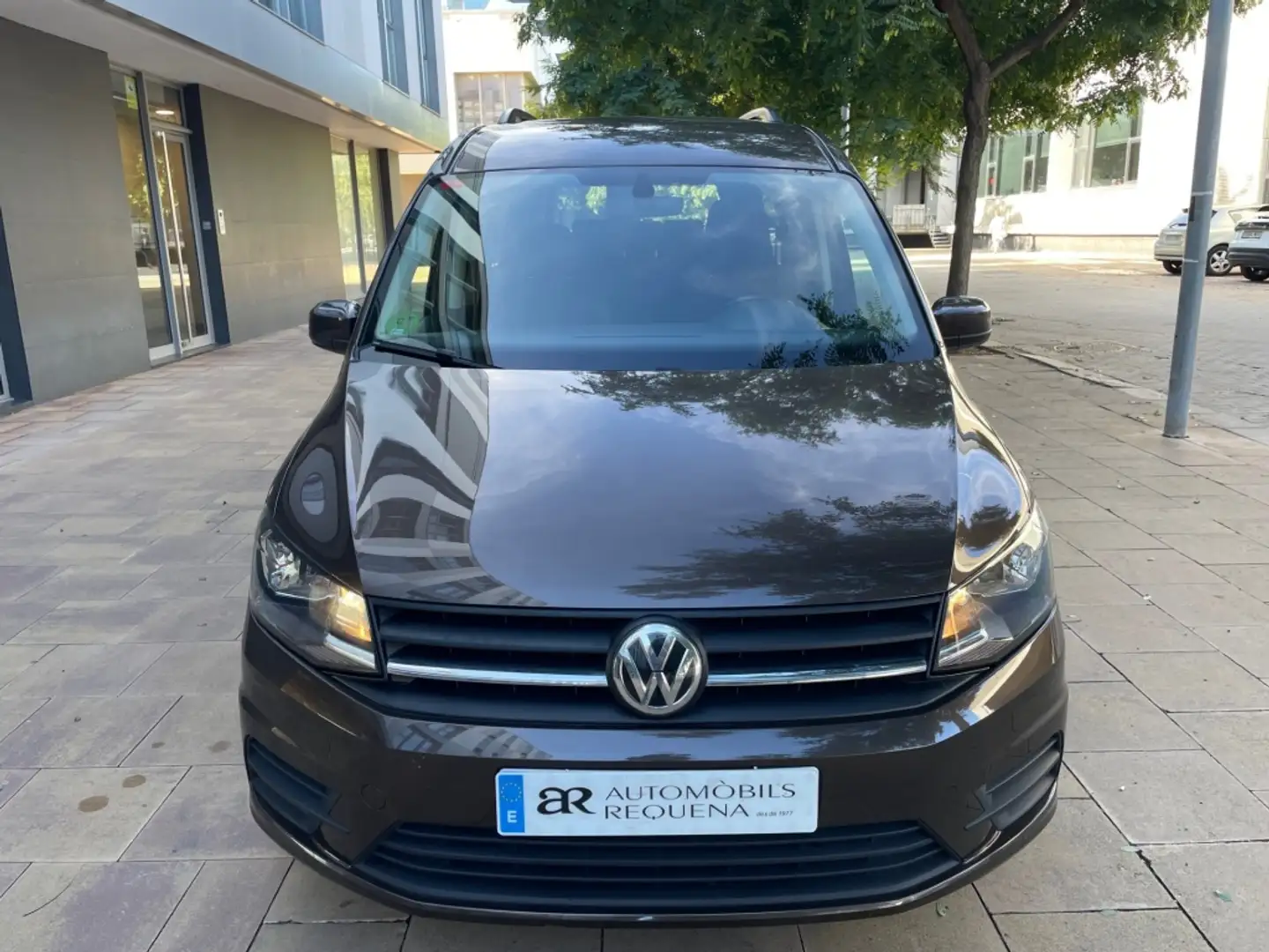 Volkswagen Caddy Maxi 2.0TDI Trendline 75kW Brun - 2