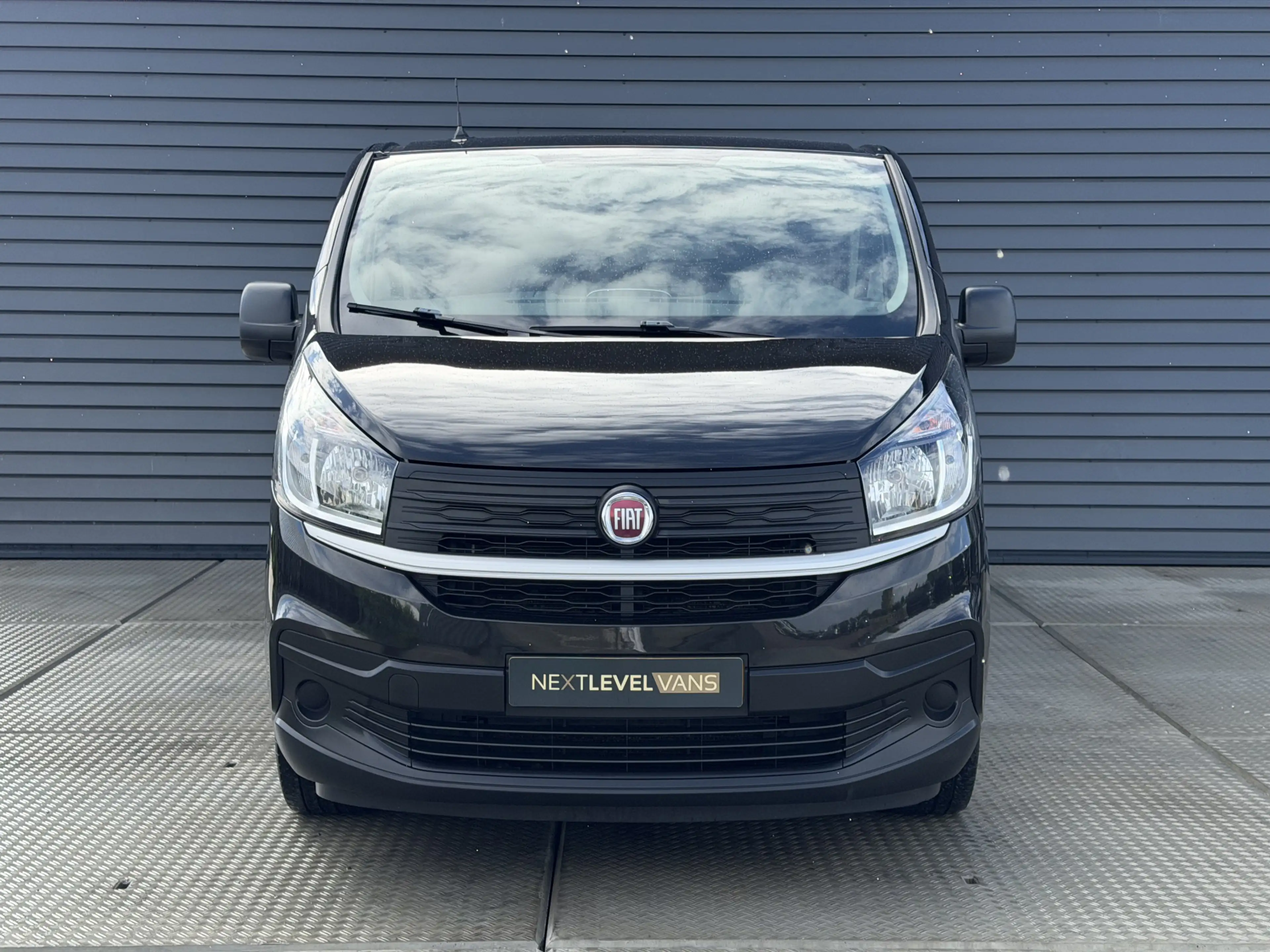 Fiat Talento 2.0 MultiJet L2H1 145 PK | Trekhaak | Side Bars | — photo 2