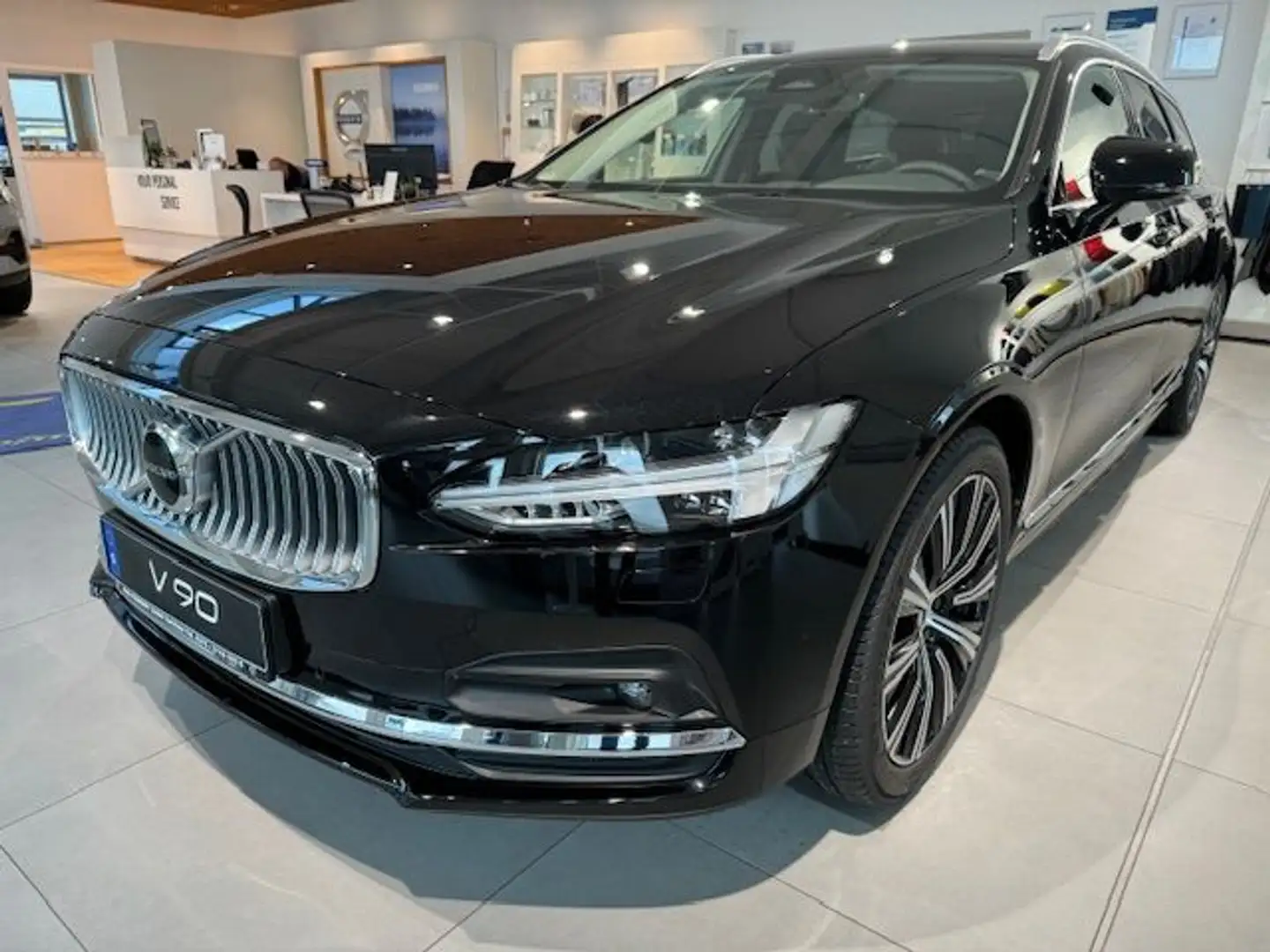 Volvo V90 B4 D Plus Bright Standheizung Schwarz - 1