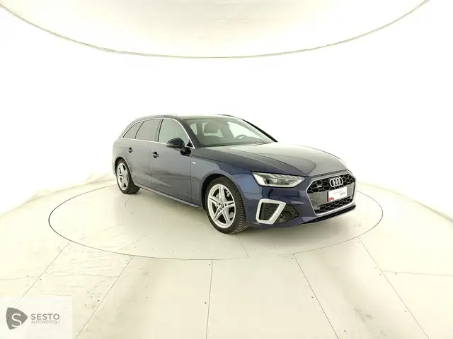 Audi A4 Avant 40 TDI quattro S tronic S line