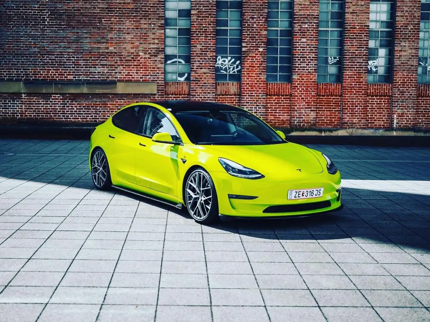 Tesla Model 3 Model 3 Long Range AWD 75kWh Grün - 1