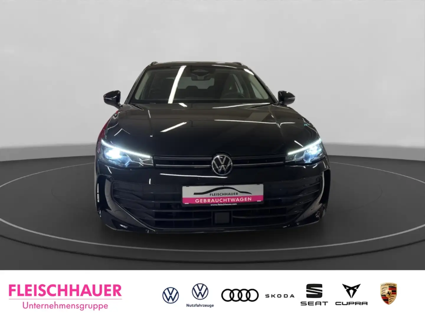 Volkswagen Passat Variant 1.5 eTSI DSG+LED+17''+Kamera+App-connect+SHZ Schwarz - 2