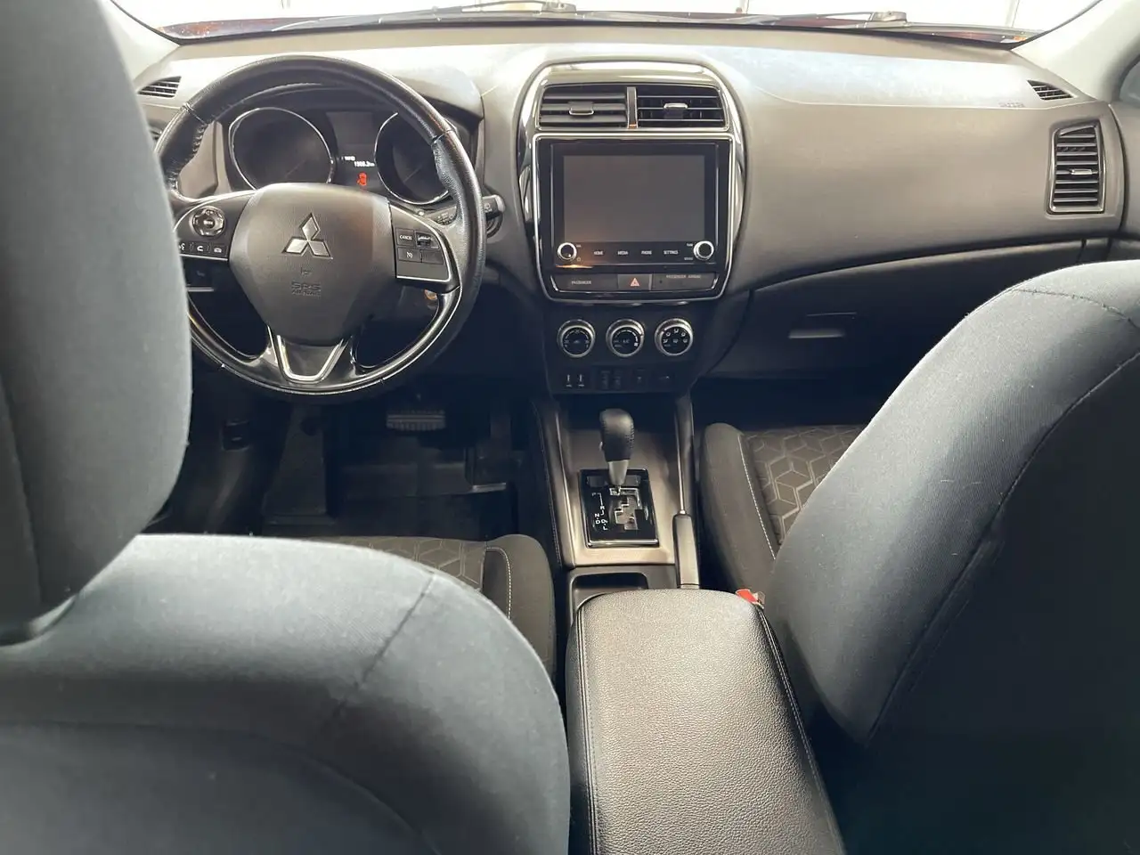 Mitsubishi RVR снимка Mitsubishi RVR