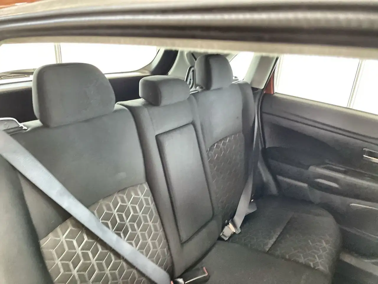 Mitsubishi RVR снимка Mitsubishi RVR
