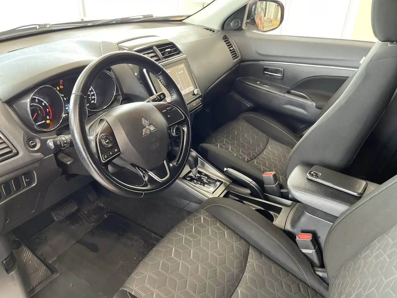 Mitsubishi RVR снимка Mitsubishi RVR
