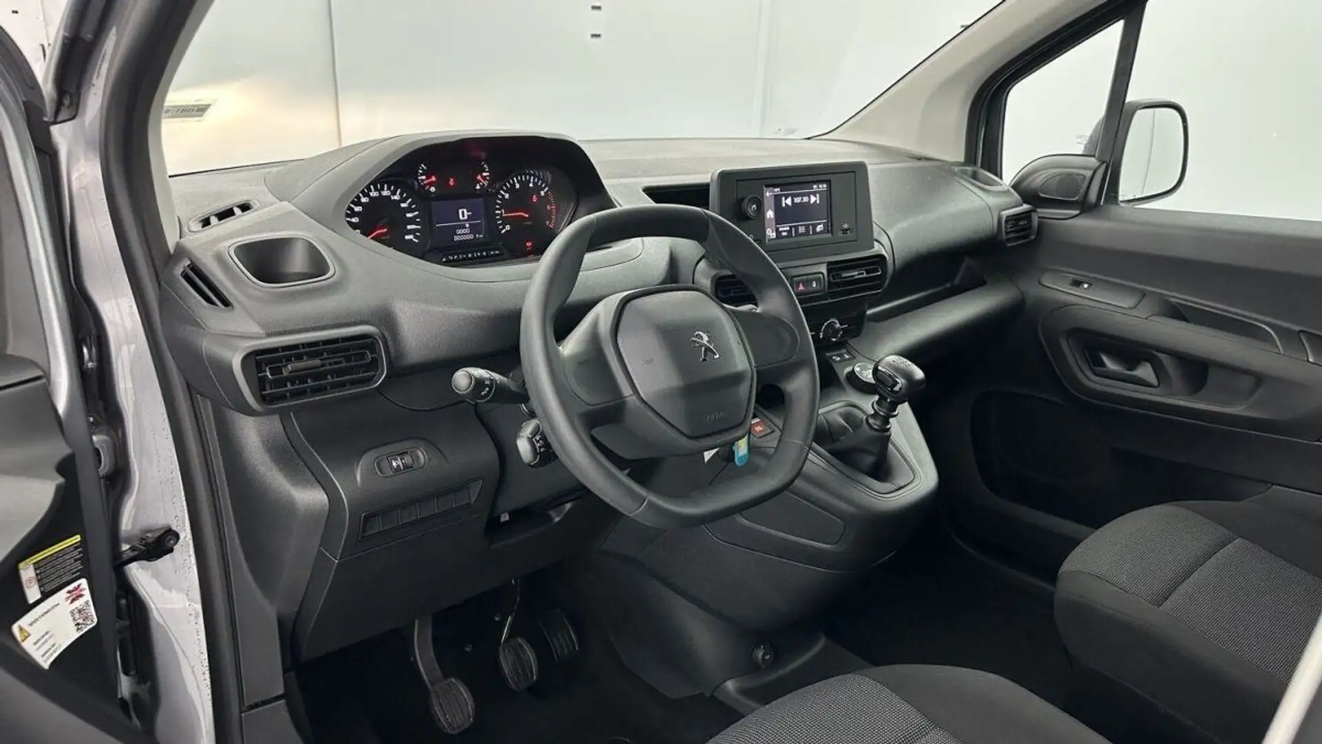 Peugeot Partner DANGEL 4X4 M 650KG BLUEHDI 130CH S&S Gris - 2
