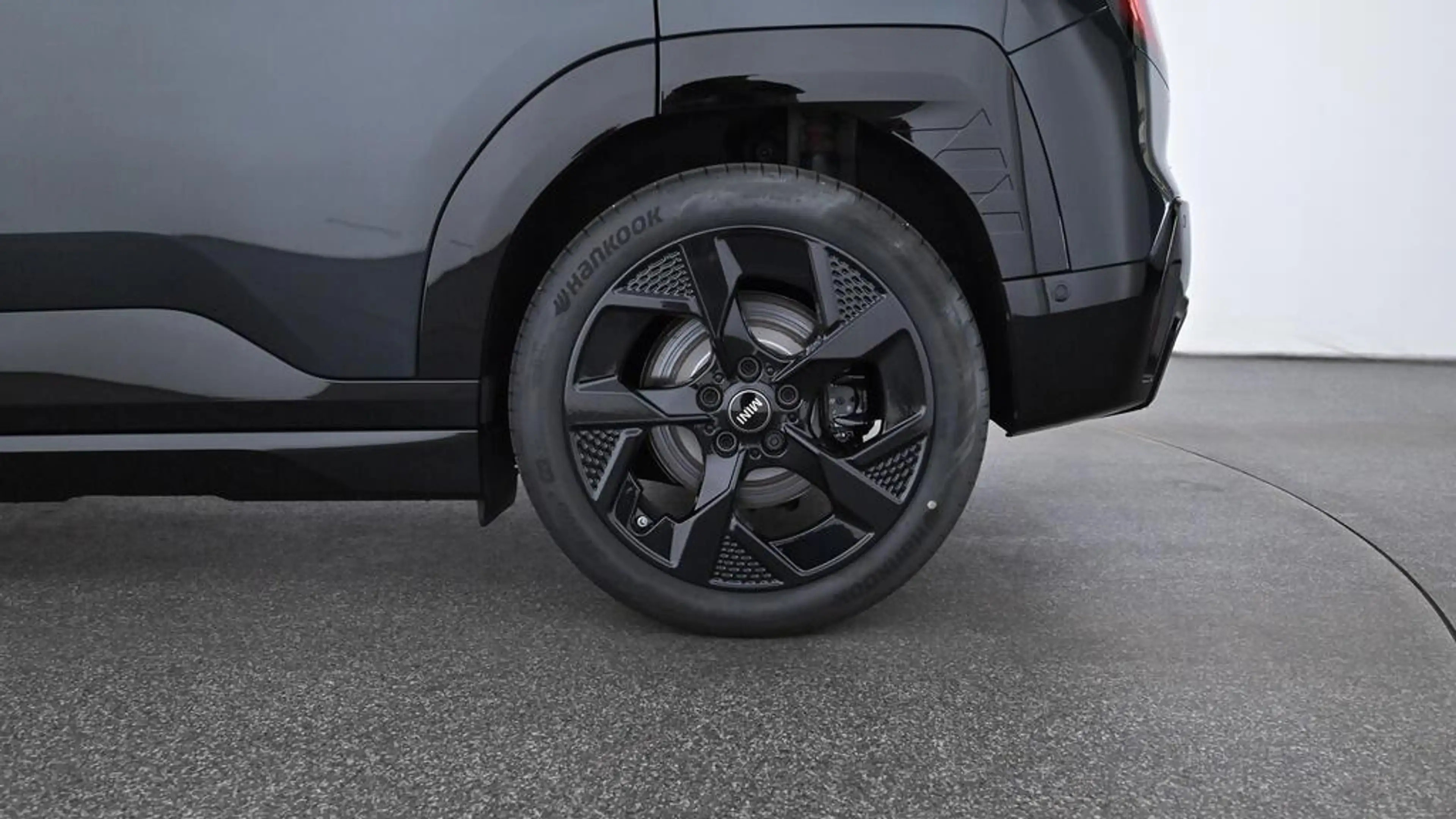 MINI Aceman John Cooper Works Trim — photo 9