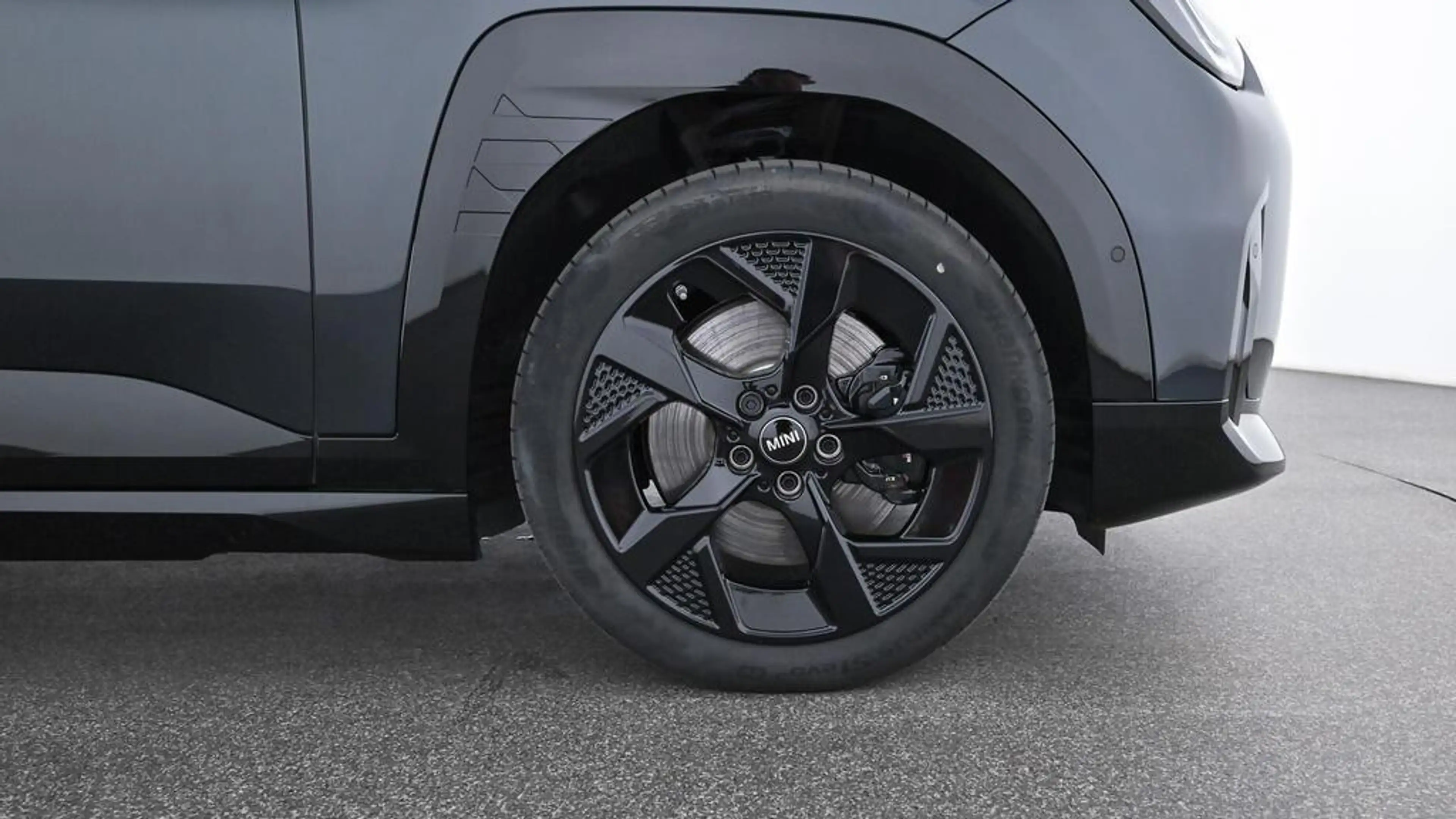 MINI Aceman John Cooper Works Trim — photo 11