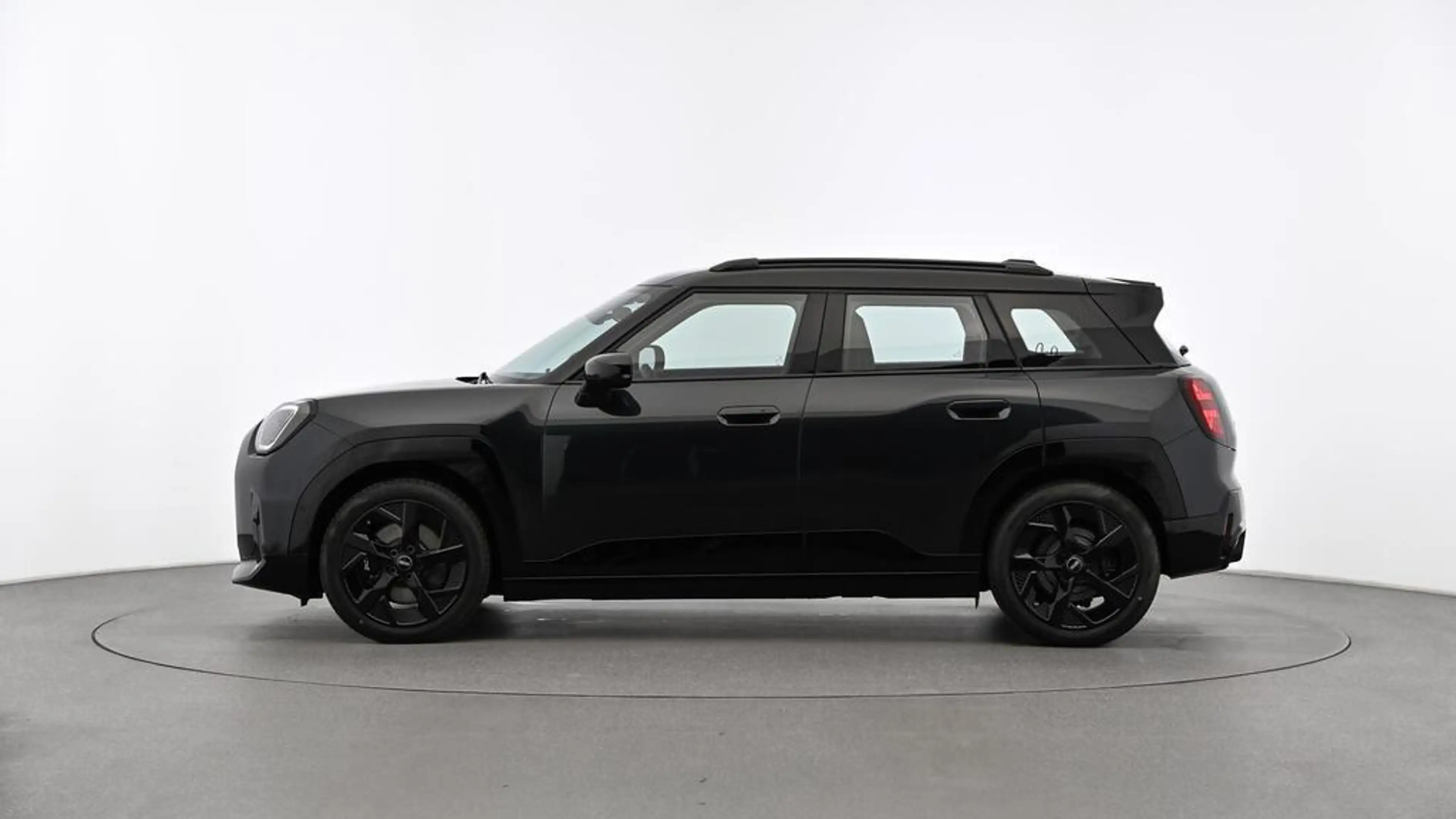 MINI Aceman John Cooper Works Trim — photo 2
