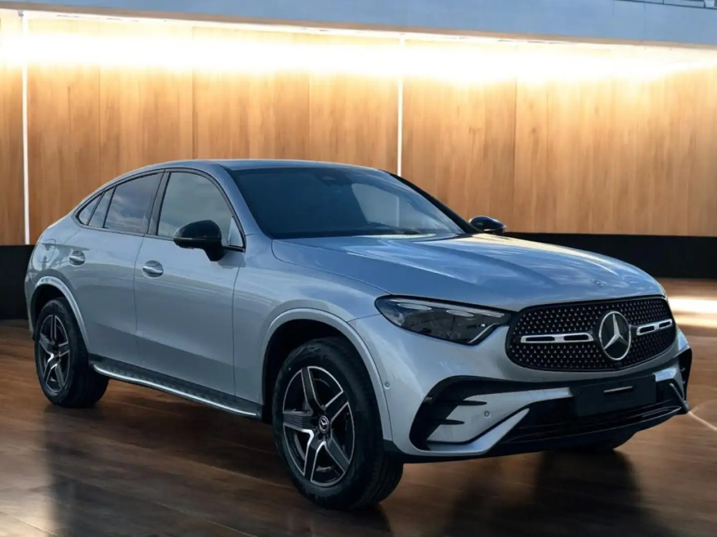 Mercedes-Benz GLC 300 Coupé 300de 4Matic Argent - 1