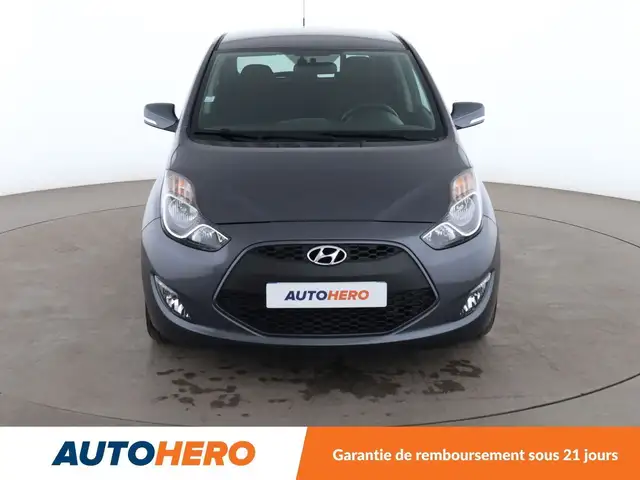 Hyundai Ix20 view 9