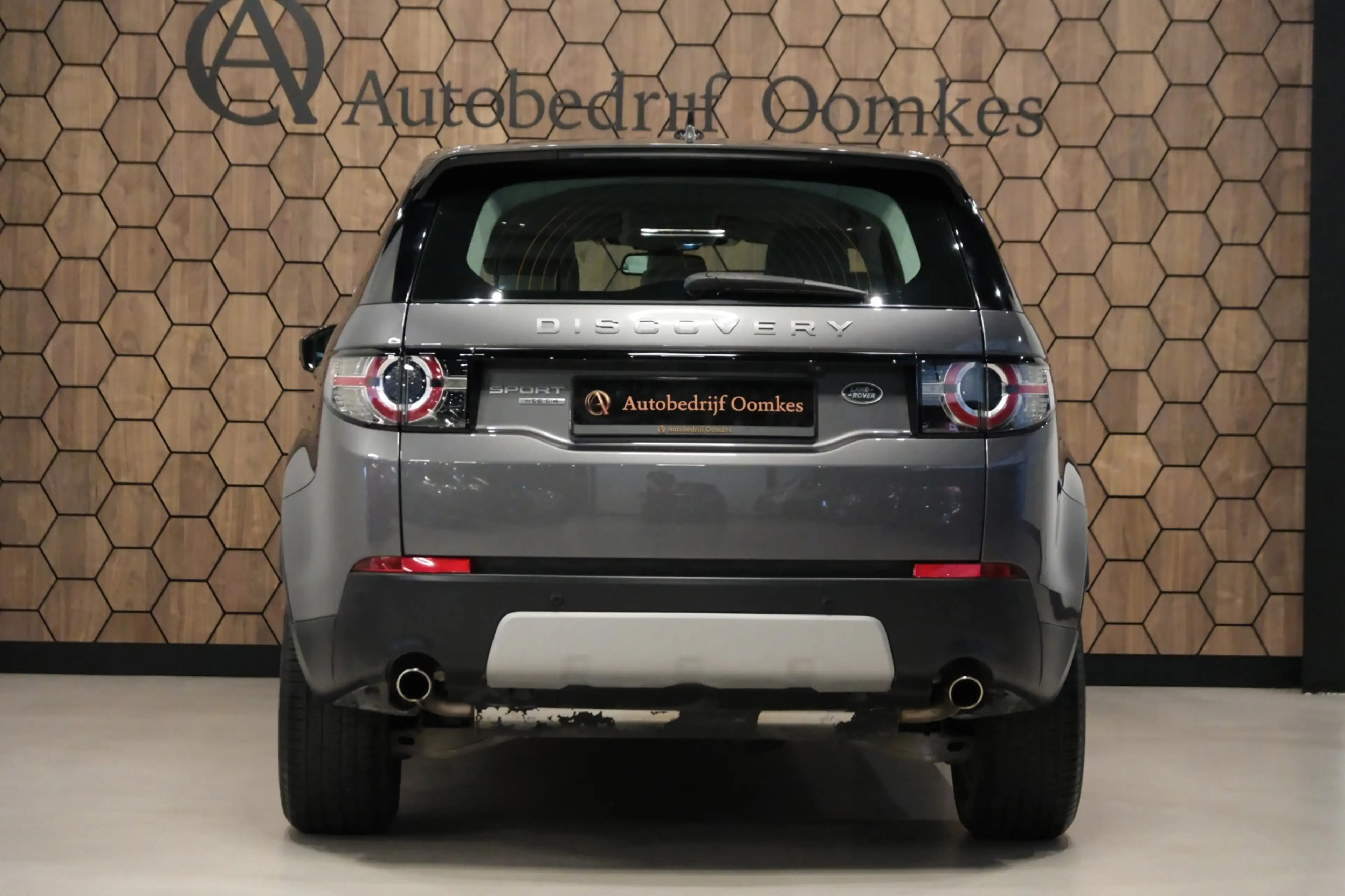 Land Rover Discovery Sport 2.0 Si4 4WD HSE *UNIEK 14.107km!!!* 1e Eig. COMPLE — photo 4