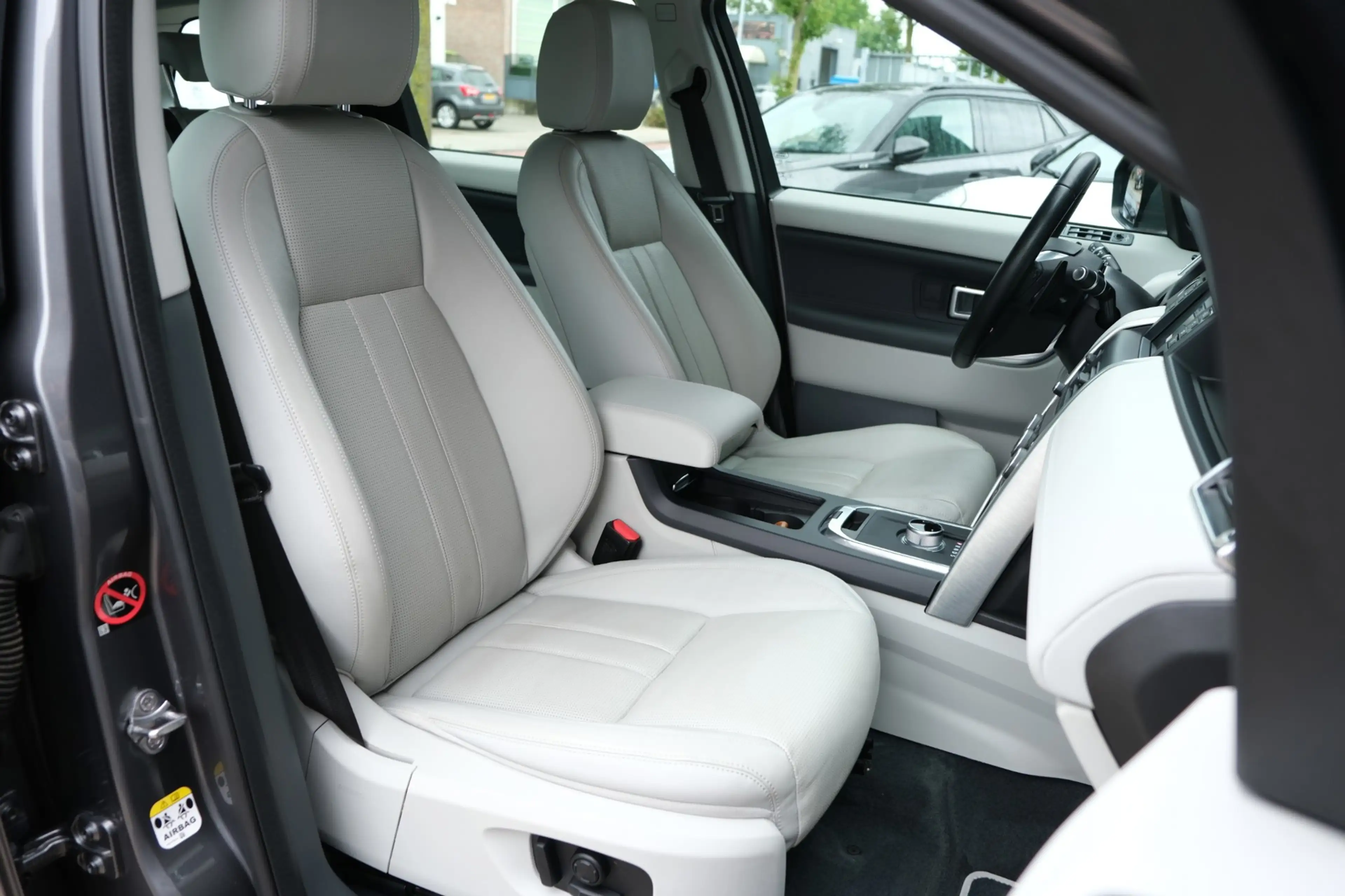 Land Rover Discovery Sport 2.0 Si4 4WD HSE *UNIEK 14.107km!!!* 1e Eig. COMPLE — photo 6