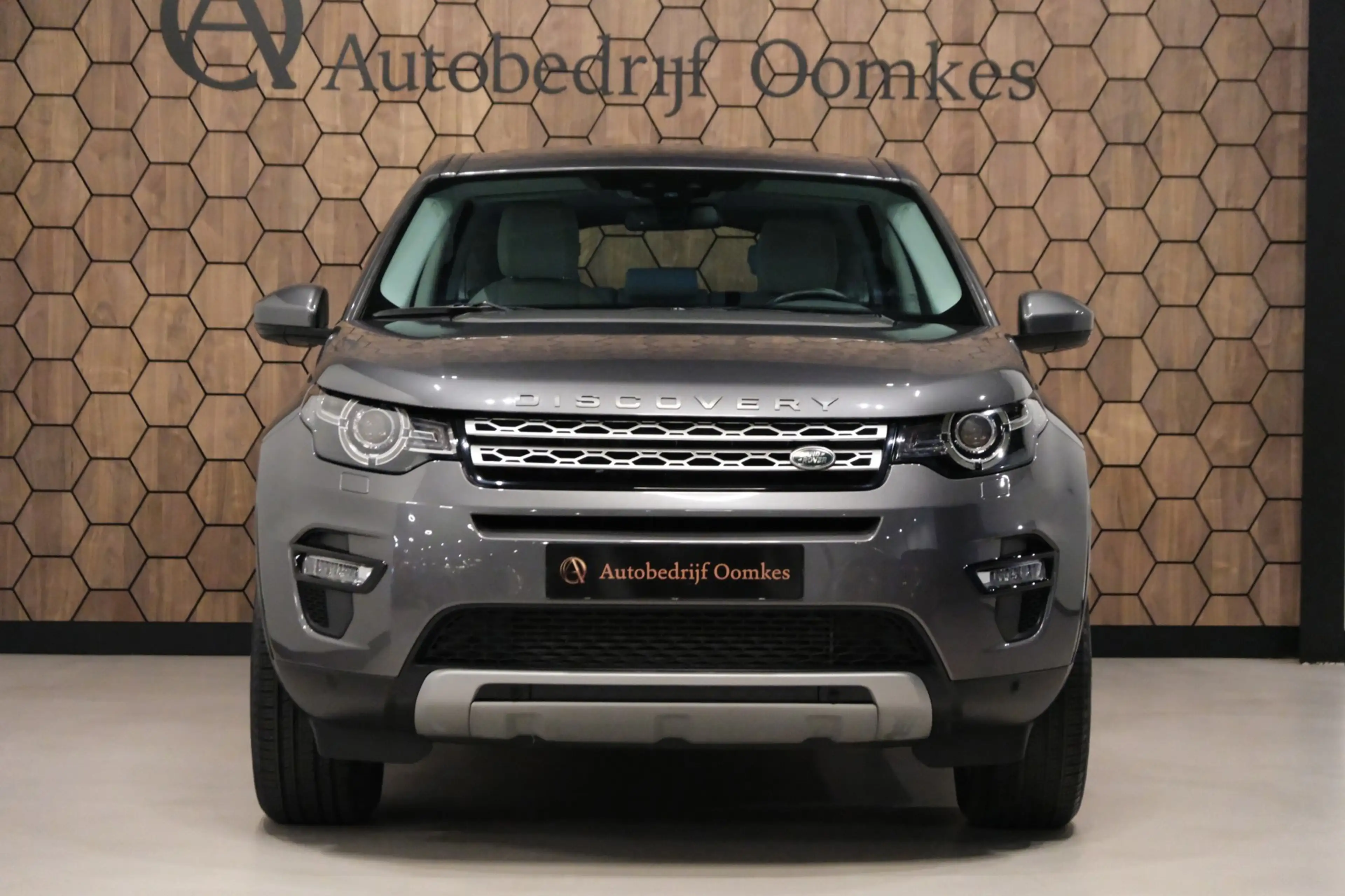 Land Rover Discovery Sport 2.0 Si4 4WD HSE *UNIEK 14.107km!!!* 1e Eig. COMPLE — photo 3