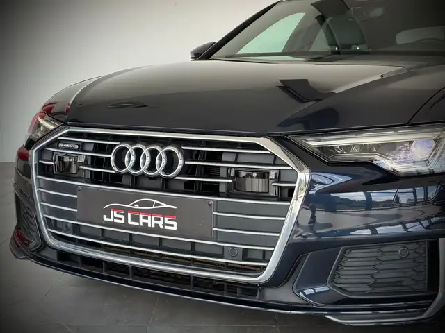 Audi A6 view 8