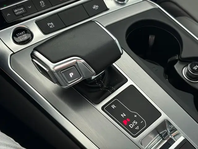 Audi A6 view 29