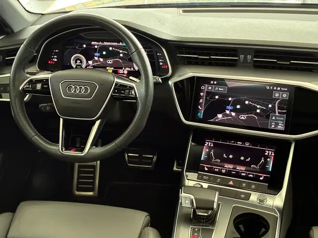 Audi A6 view 28