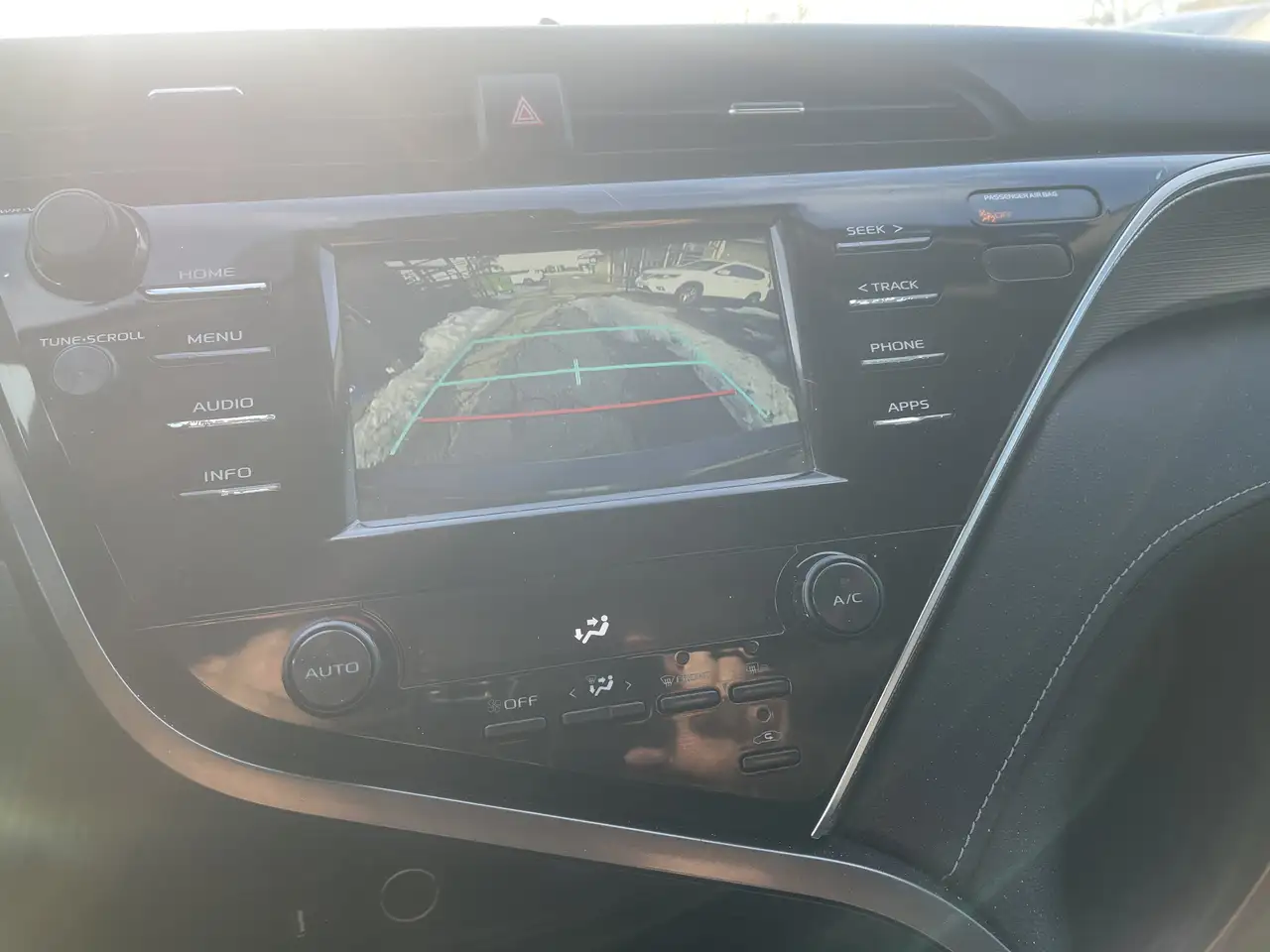 Toyota Camry снимка Toyota Camry